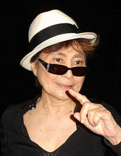 800px-Yokoono_small