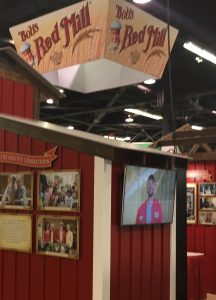 Using video in your tradeshow exhibit.